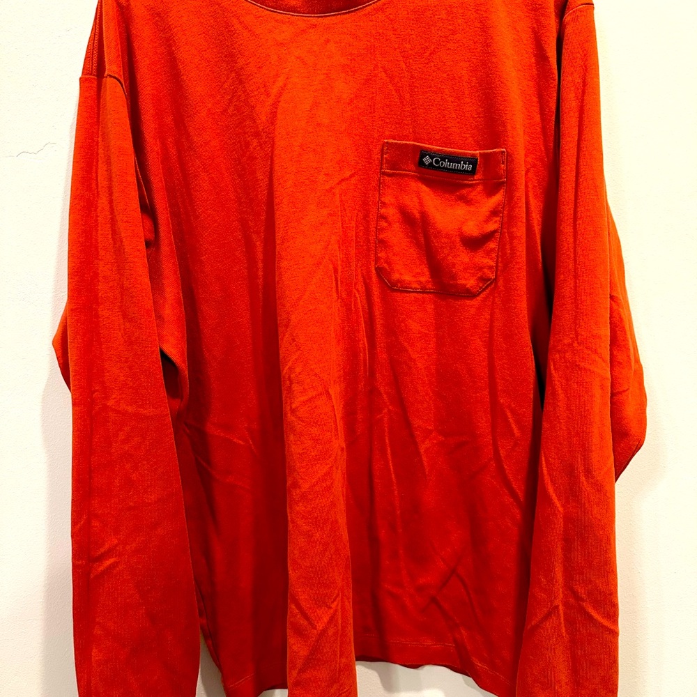 Men’s Columbia long sleeve. Orange. Size XL.